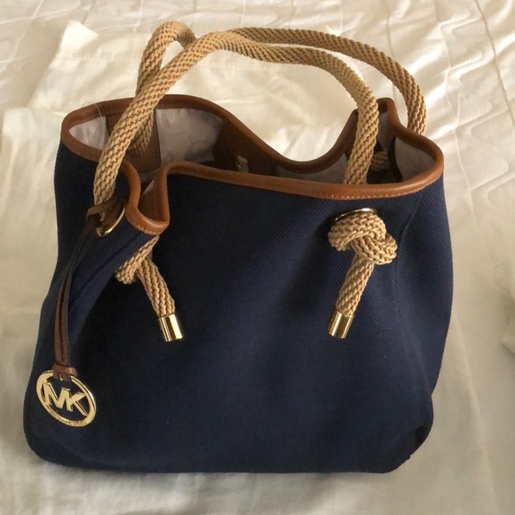 michael kors purse with rope handles